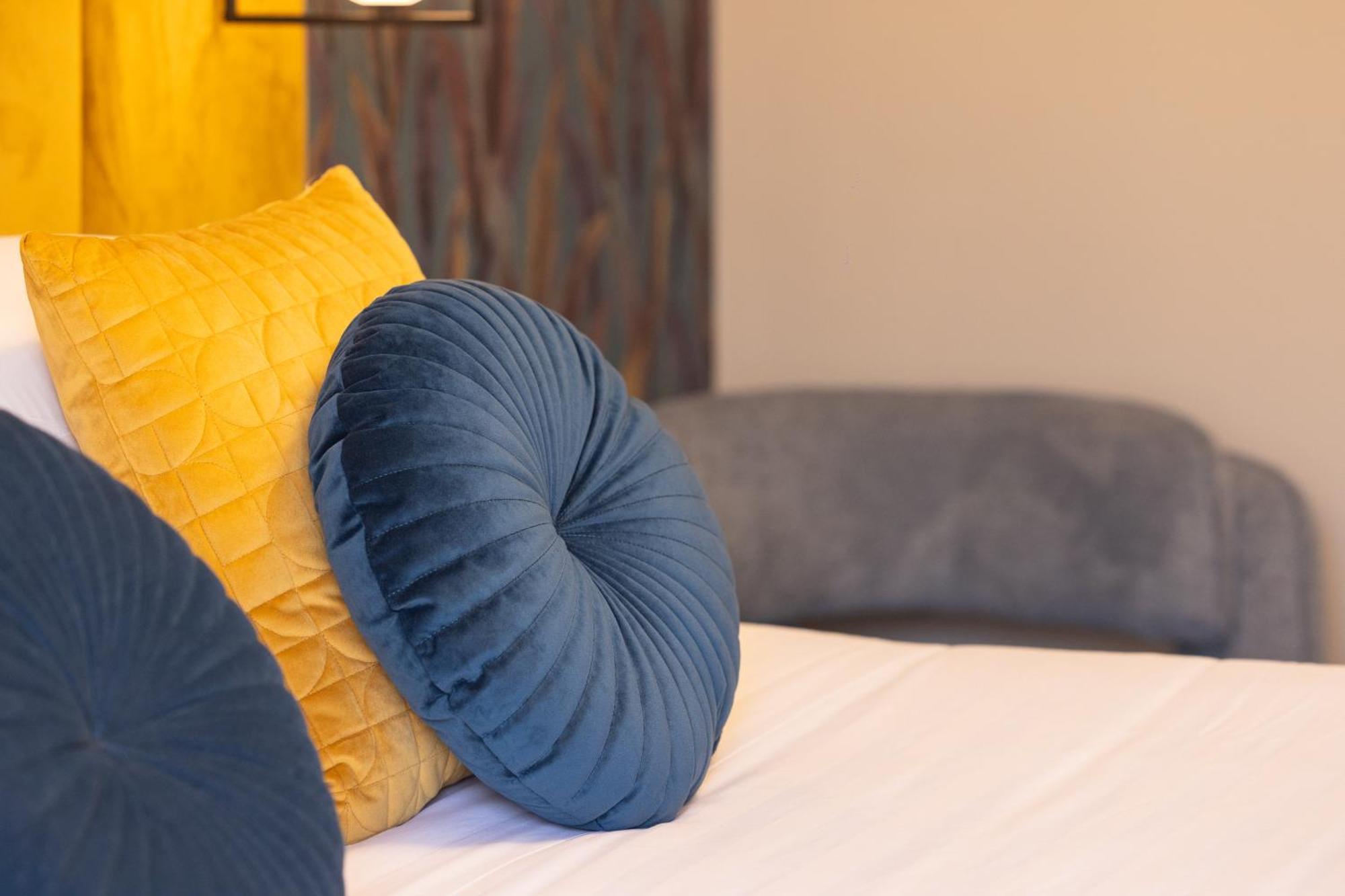 Mavi Luxury Suites Рим Экстерьер фото