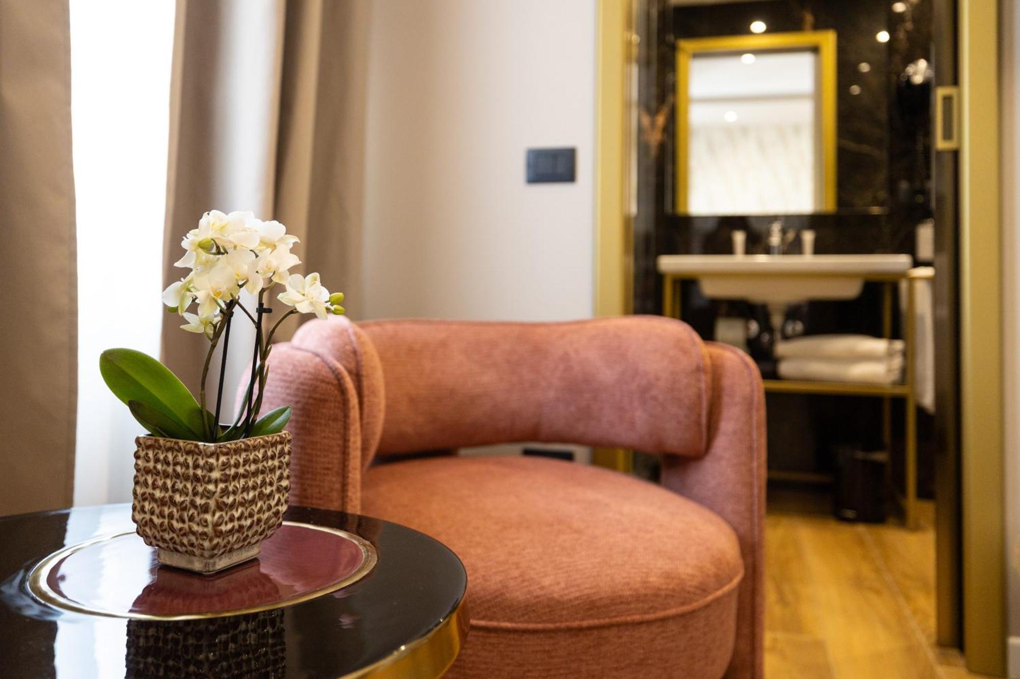 Mavi Luxury Suites Рим Экстерьер фото